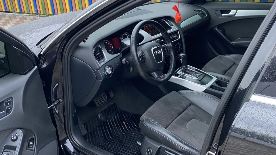 Audi A4 1.8 tfsi 3