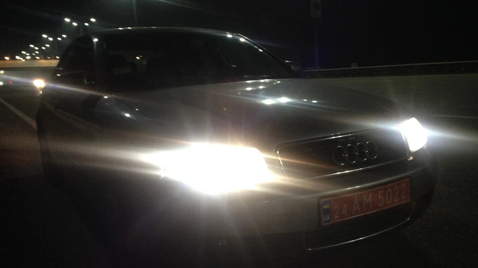 Audi A4 1.8 трубо 4