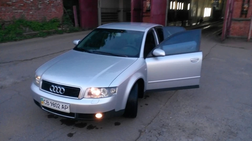 Audi A4 1,8 турбо, 163к.с. 4