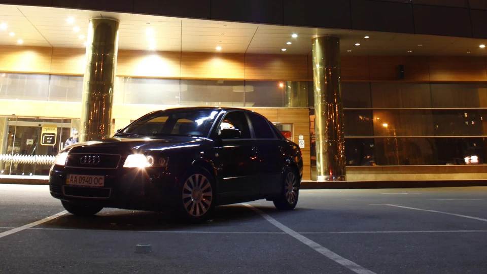 Audi A4 1.8 турбо