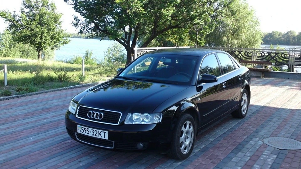 Audi A4 1.8Т BLACK EDITION 4