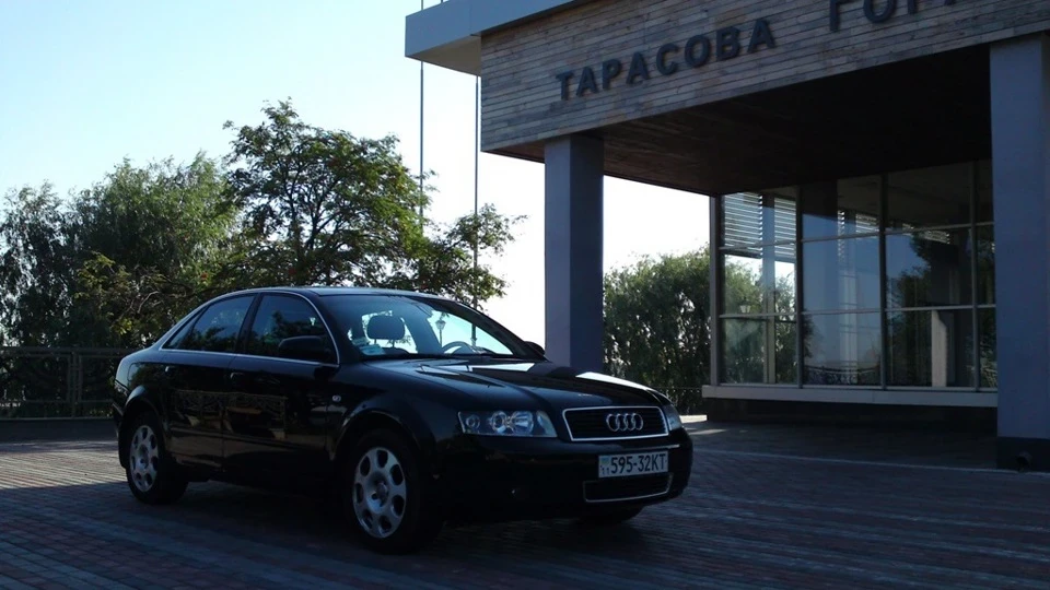 Audi A4 1.8Т BLACK EDITION 5