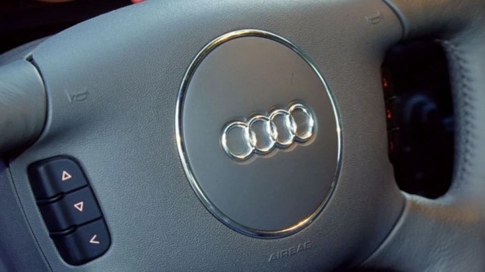 Audi A4 1.8T Tiptronic 4