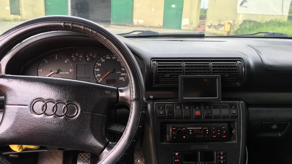 Audi A4 1.9TDI 4