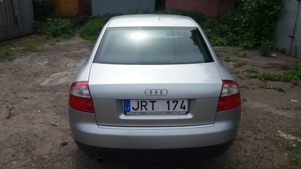 Audi A4 2.0 ALT 4