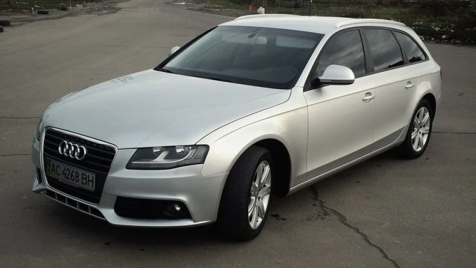 Audi A4 2.0 D 3