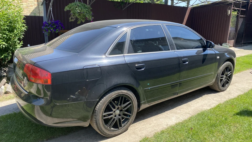 Audi A4 2.0 TDI 3