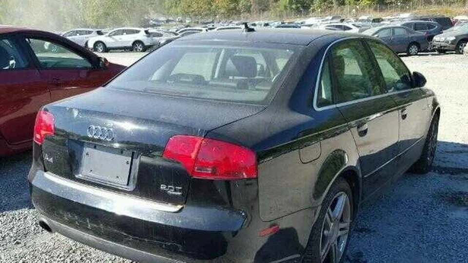 Audi A4 2.0 tfsi quattro 4