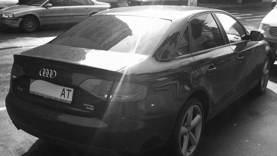 Audi A4 2.0 TFSI S Line 2