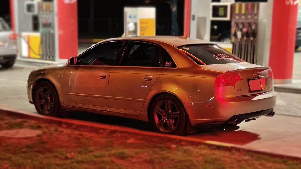 Audi A4 2.0 (TFSI) Turbo 2