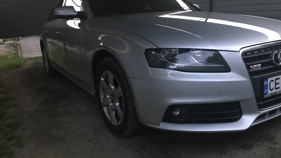 Audi A4 2.0 turbo 155kW 4