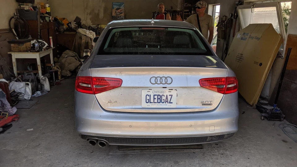 Audi A4 2.0 турбо (220 к.с.) AWD 4