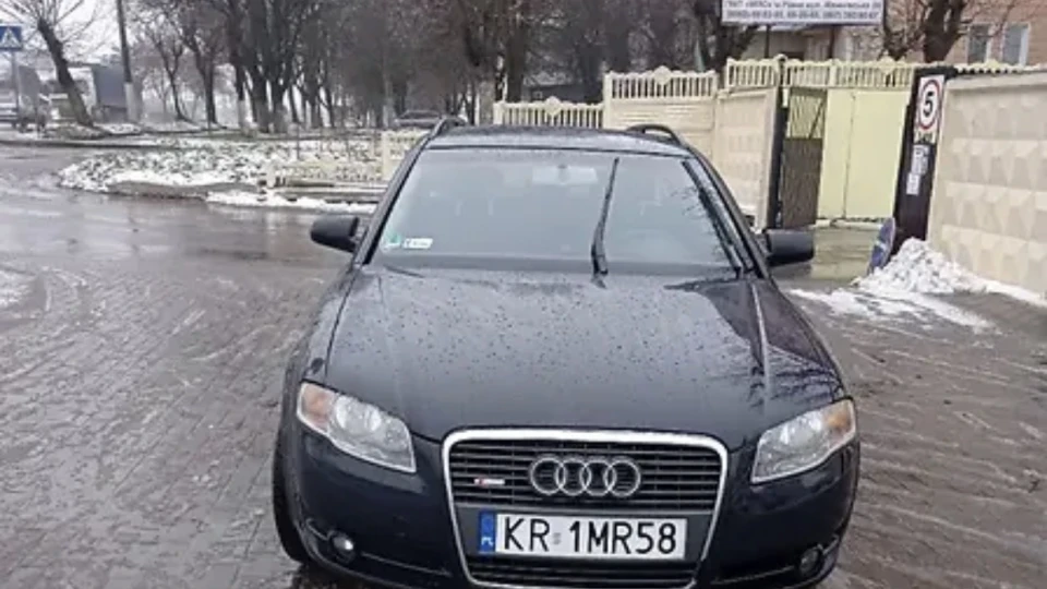 Audi A4 2.0 турбо 4