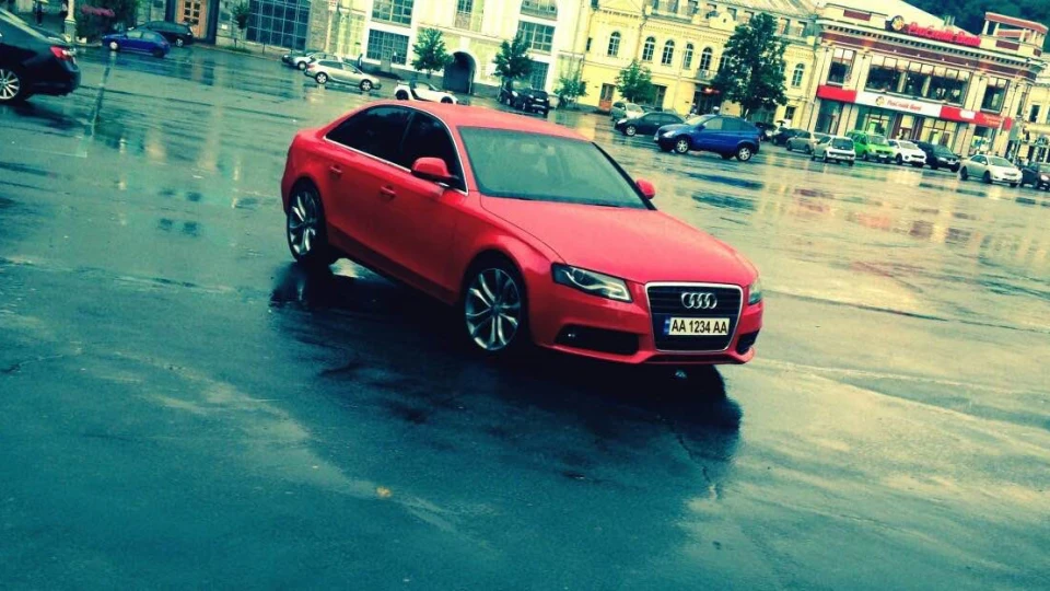 Audi A4 2.0 Turbo 2