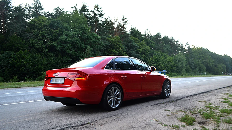 Audi A4 2.0 Turbo 5