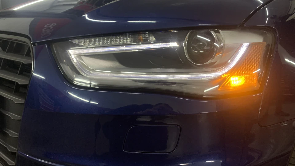 Audi A4 2.0TFSI 4