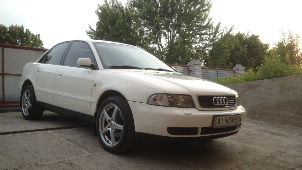 Audi A4 2.4 Quattro best option 2