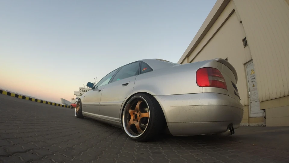Audi A4 2.5 TDI 2