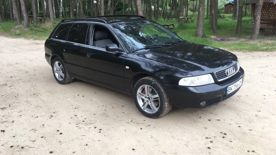 Audi A4 2.5 V6 TDI AKN