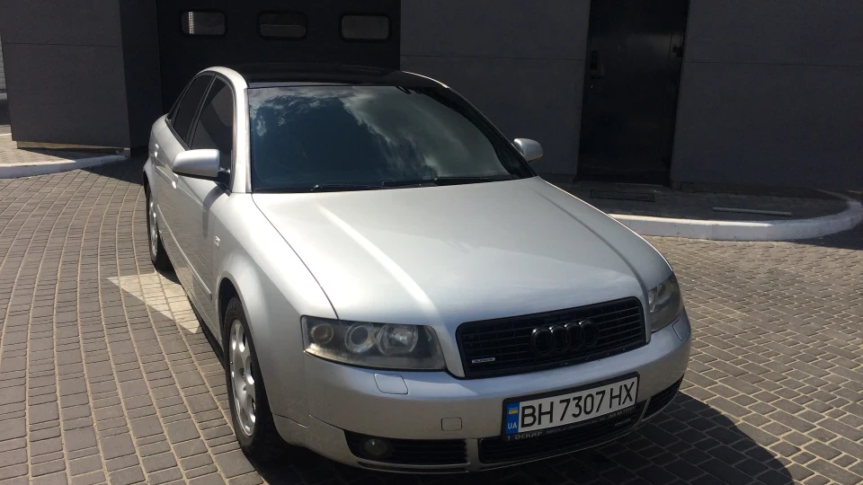 Audi A4 3.0 Quattro 3