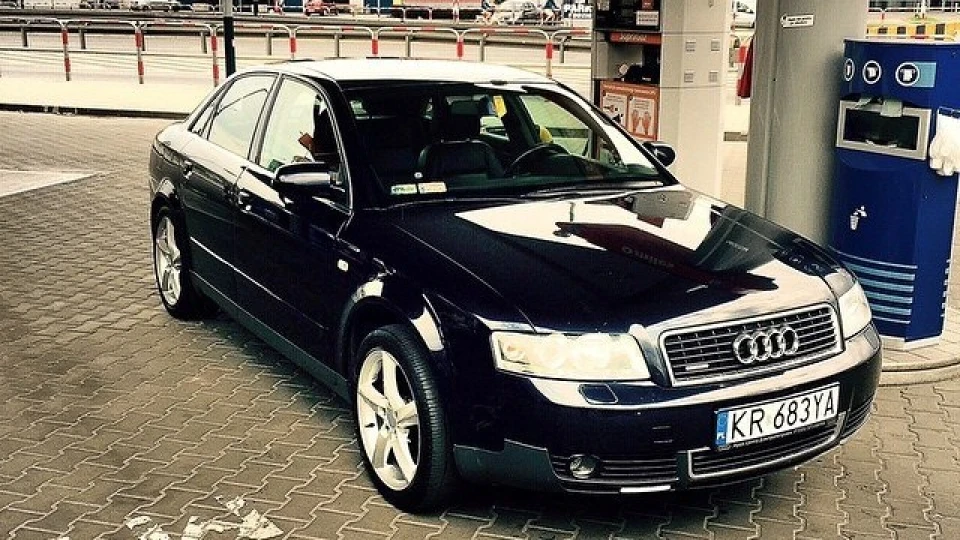 Audi A4 3.0 QUATTRO 2