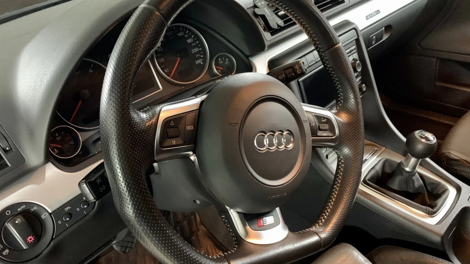 Audi A4 3.0 TDI Quattro 4