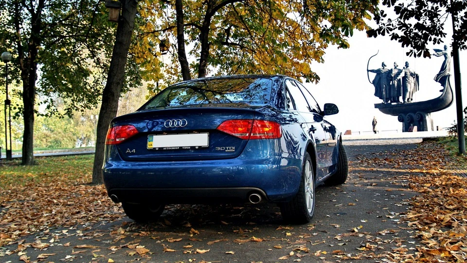 Audi A4 3.0TDI 3