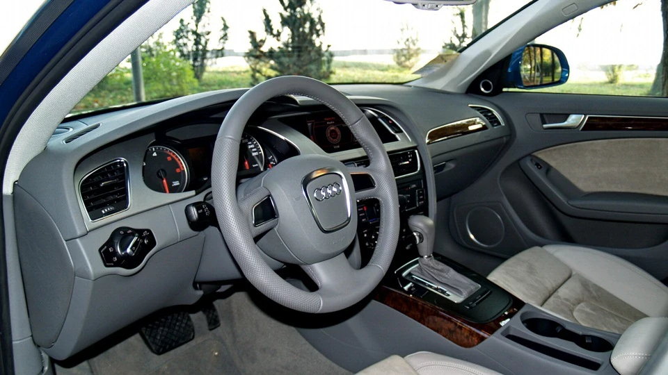 Audi A4 3.0TDI 5