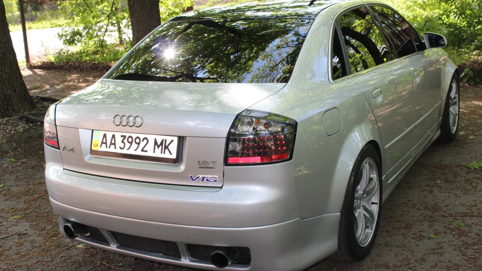 Audi A4 500+ 5