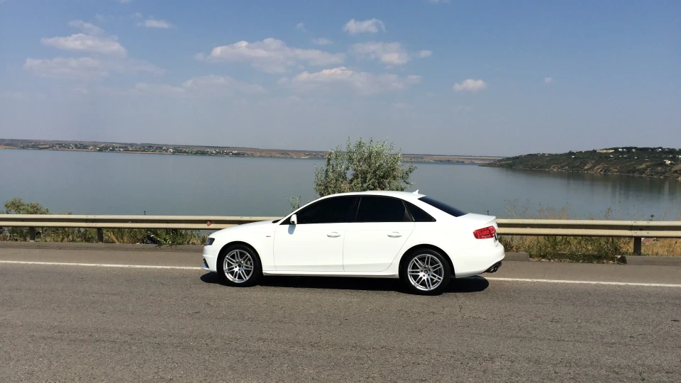 Audi A4 А4 В8 2011 2.0 бензі 3