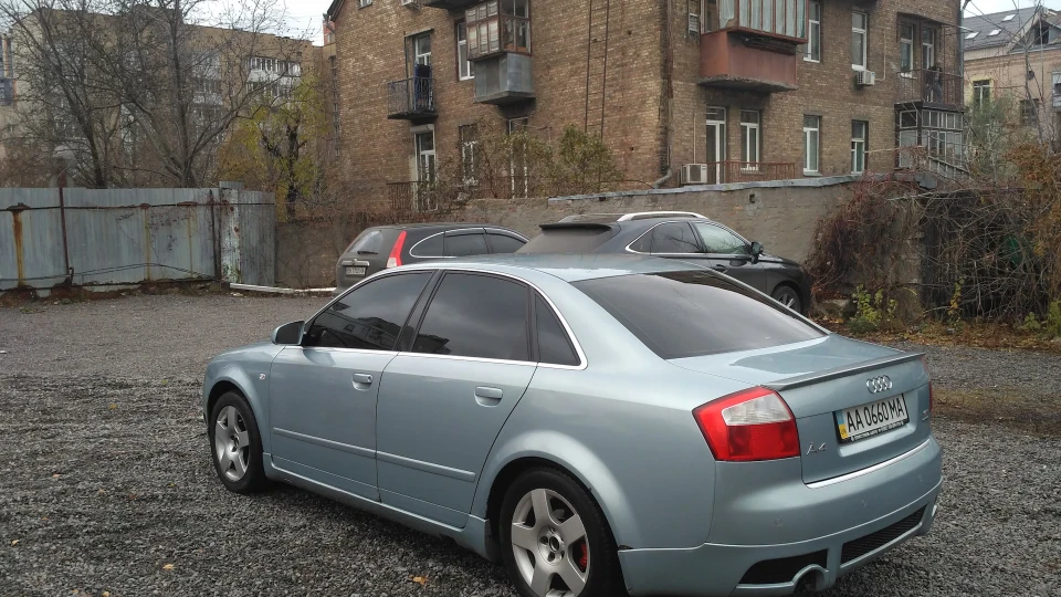 Audi A4 AGONЬ 2