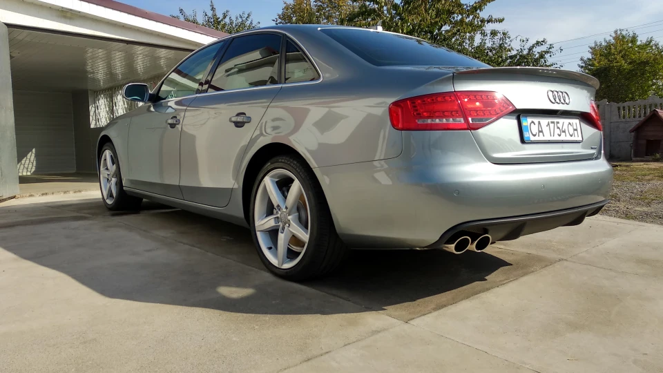 Audi A4 American style 2