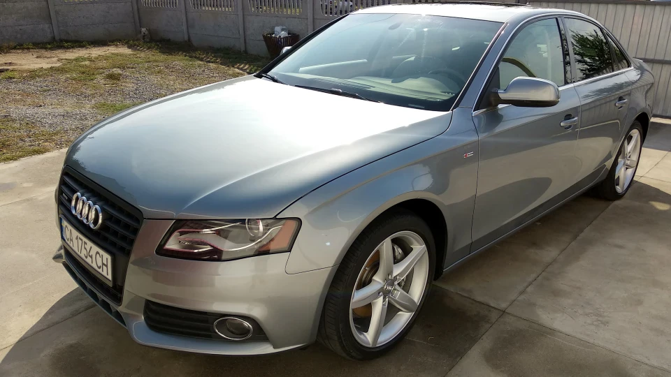 Audi A4 American style 3