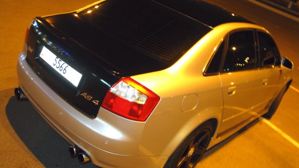 Audi A4 АВТ'івська 5