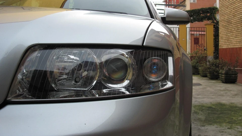 Audi A4 Бомбочка