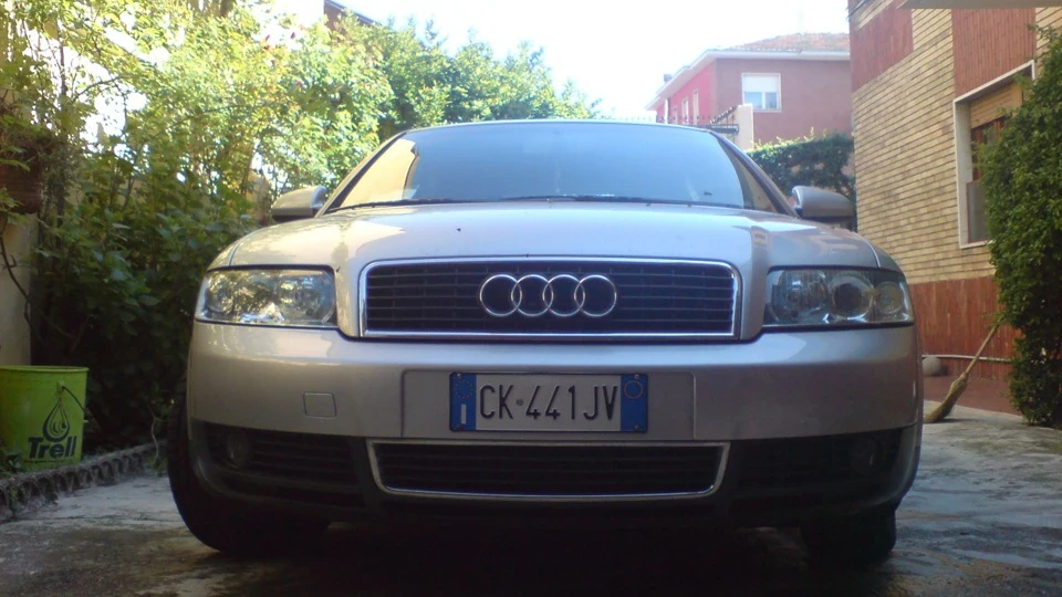 Audi A4 Бомбочка 2