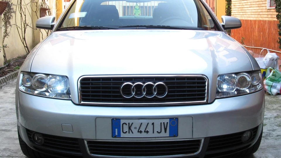Audi A4 Бомбочка 3