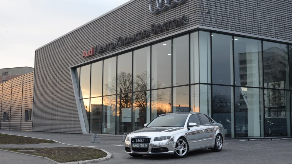 Audi A4 Chrome 2