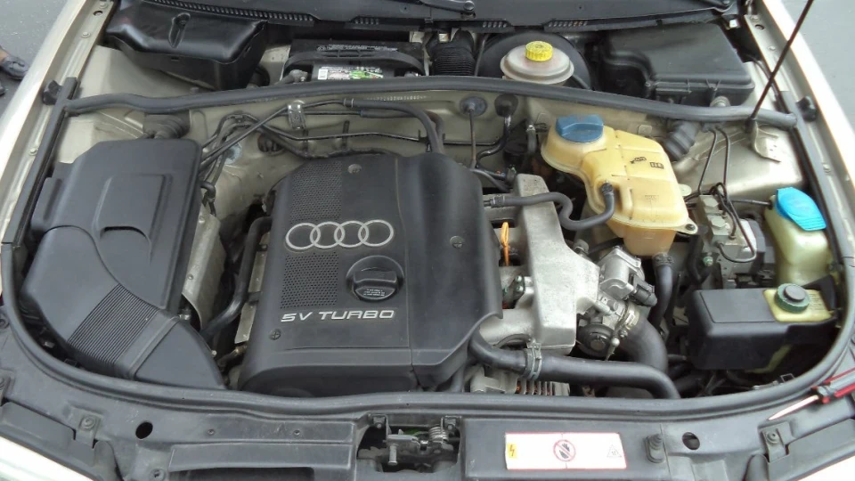 Audi A4 "KAROLINA" 1.8T Quattro 3