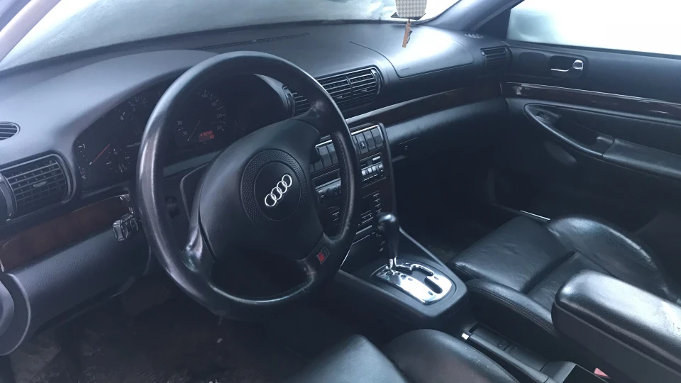 Audi A4 Красива Проблема