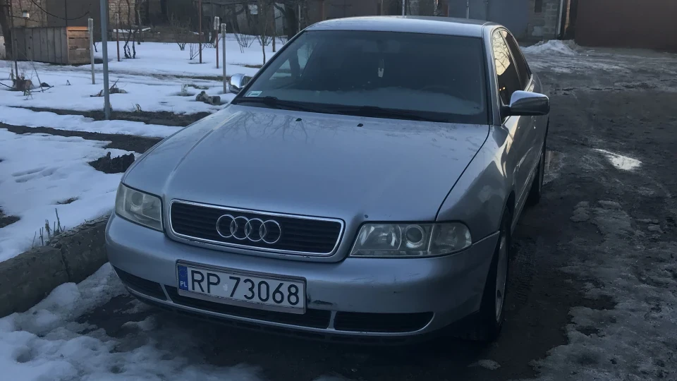 Audi A4 Красива Проблема 3
