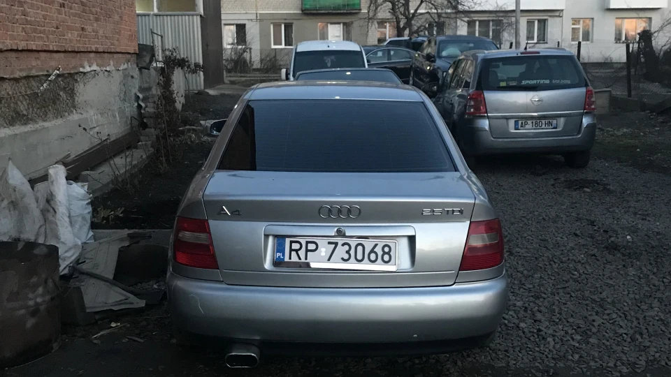 Audi A4 Красива Проблема 4