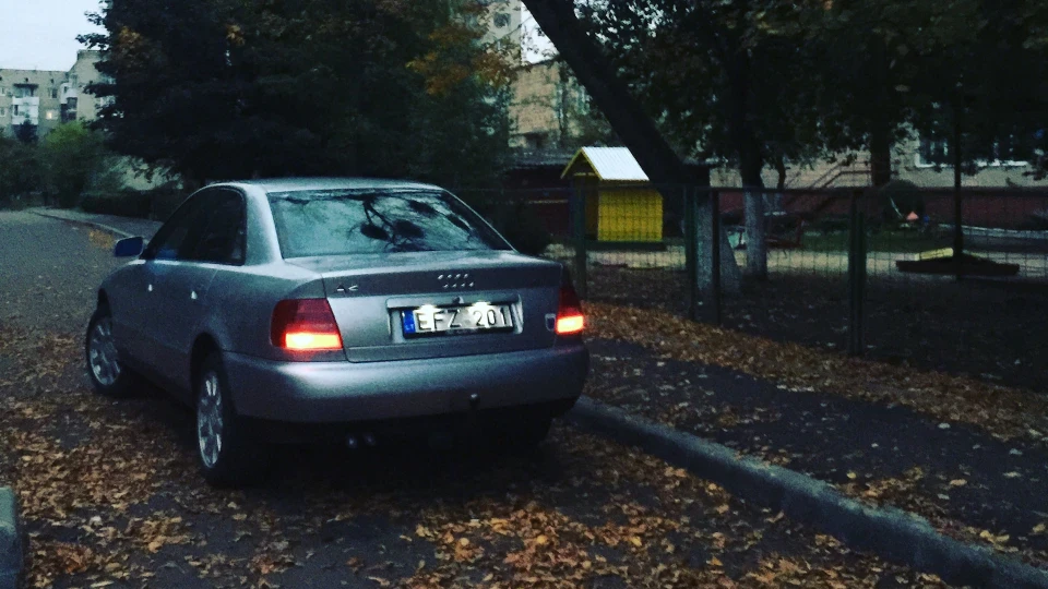 Audi A4 Литовка 1.9 3