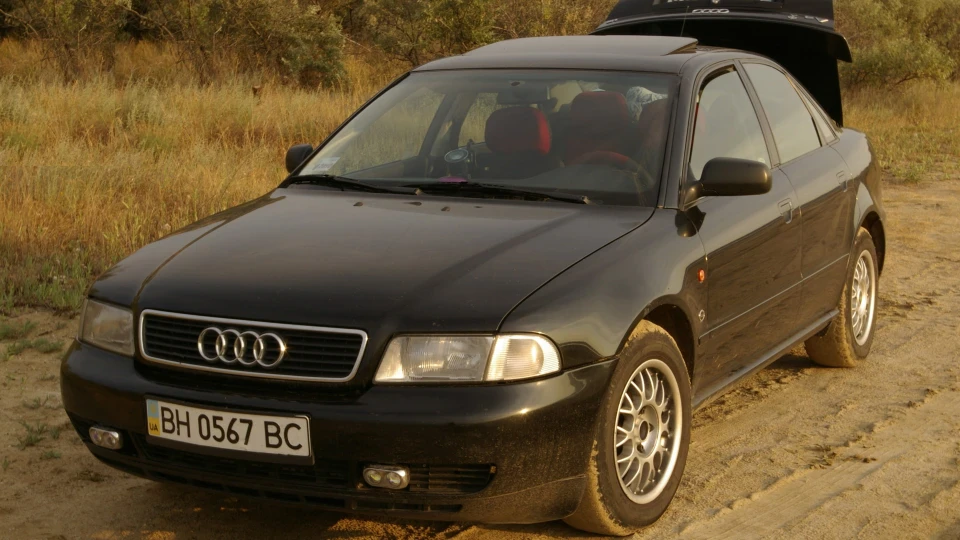Audi A4 Моя перша 2