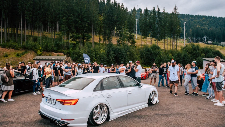Audi A4 On Air 4
