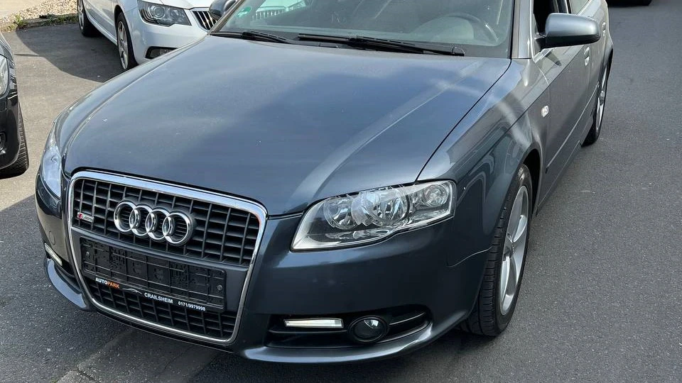 Audi A4 Паровоз