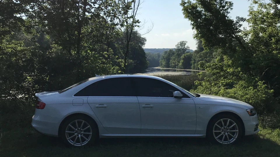 Audi A4 Quattro 2.0t 2