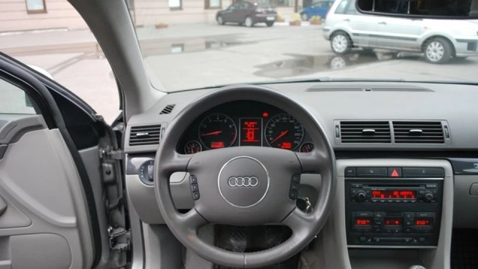 Audi A4 quattro BFBічна сила 5