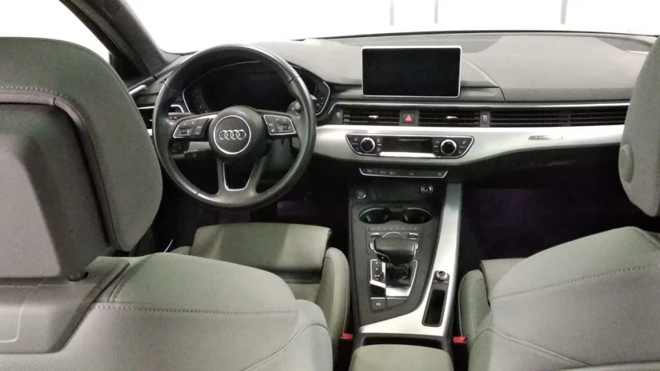 Audi A4 Quattro Prestige 5