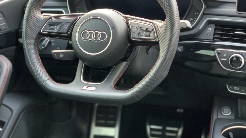 Audi A4 QUATTRO (REVO st1) 4